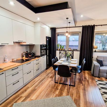 Apartament Loft Пщина Екстериор снимка