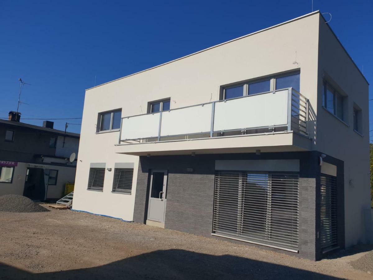 Apartament Loft Пщина Екстериор снимка